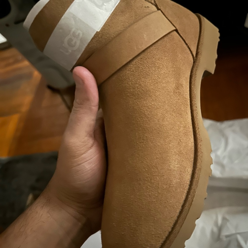 Ugg w romely short buckle